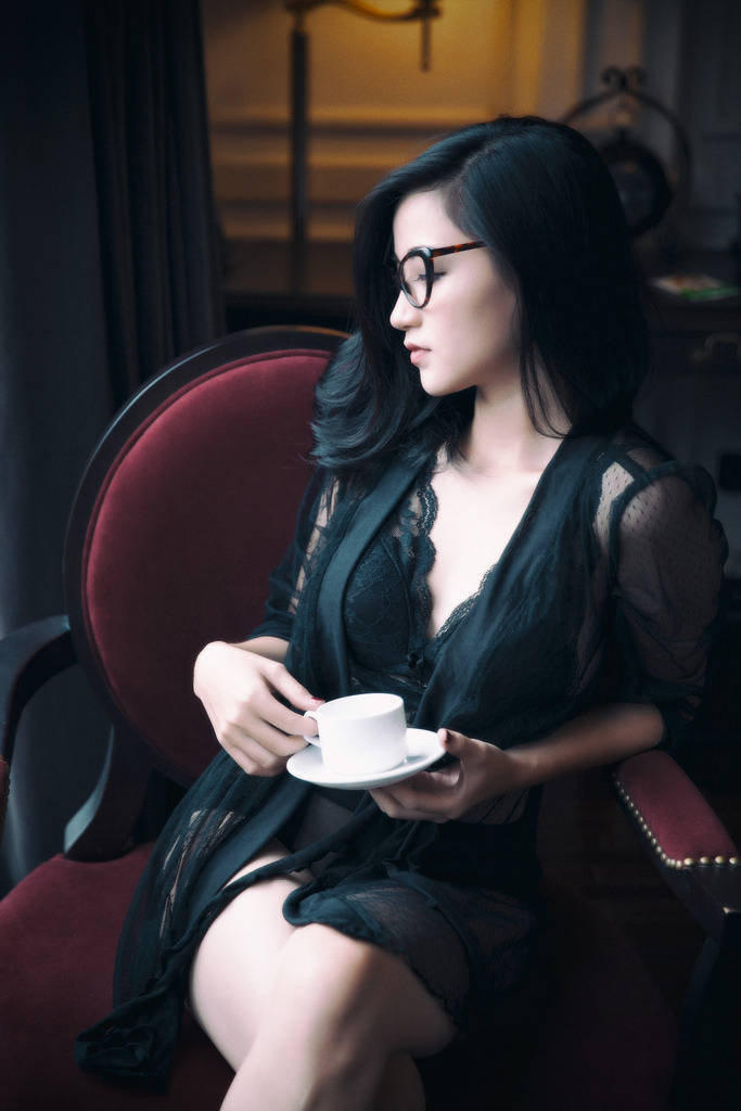 《巨乳女教师》bd版